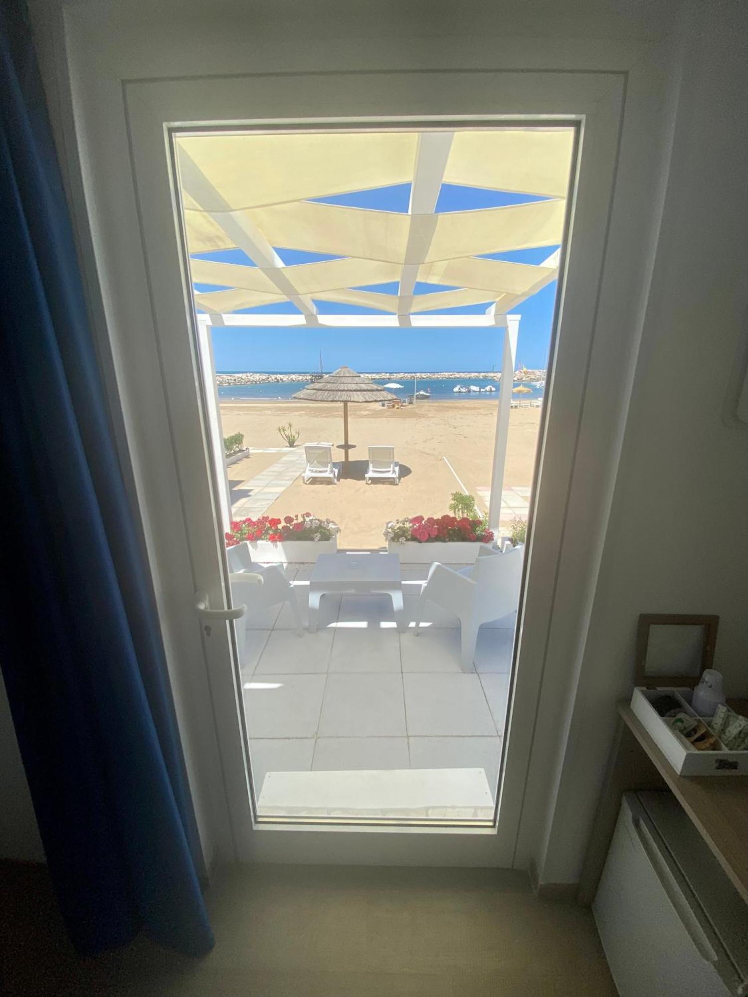 Marina Bay Beach Suites Peschici Dış mekan fotoğraf