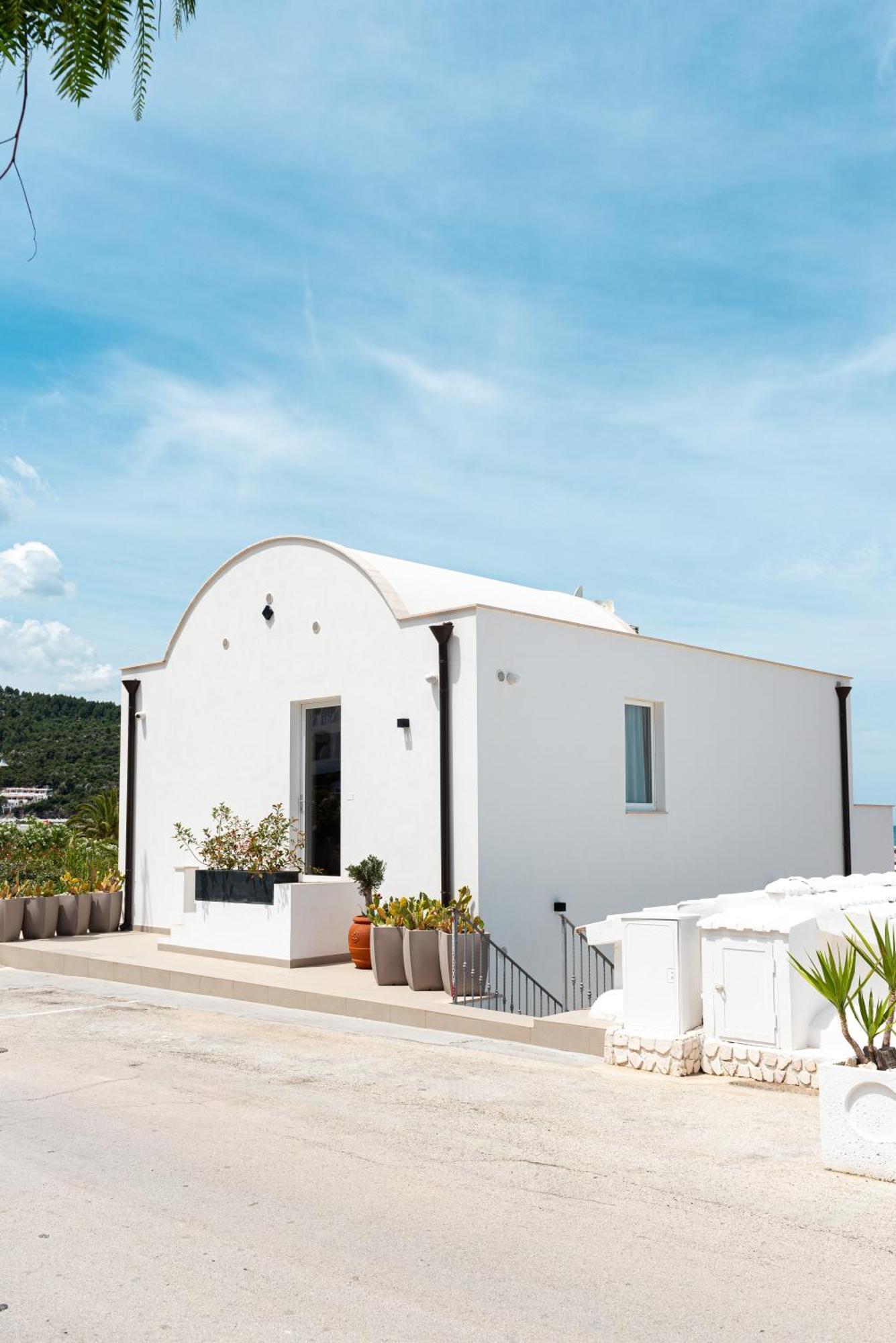 Marina Bay Beach Suites Peschici Dış mekan fotoğraf