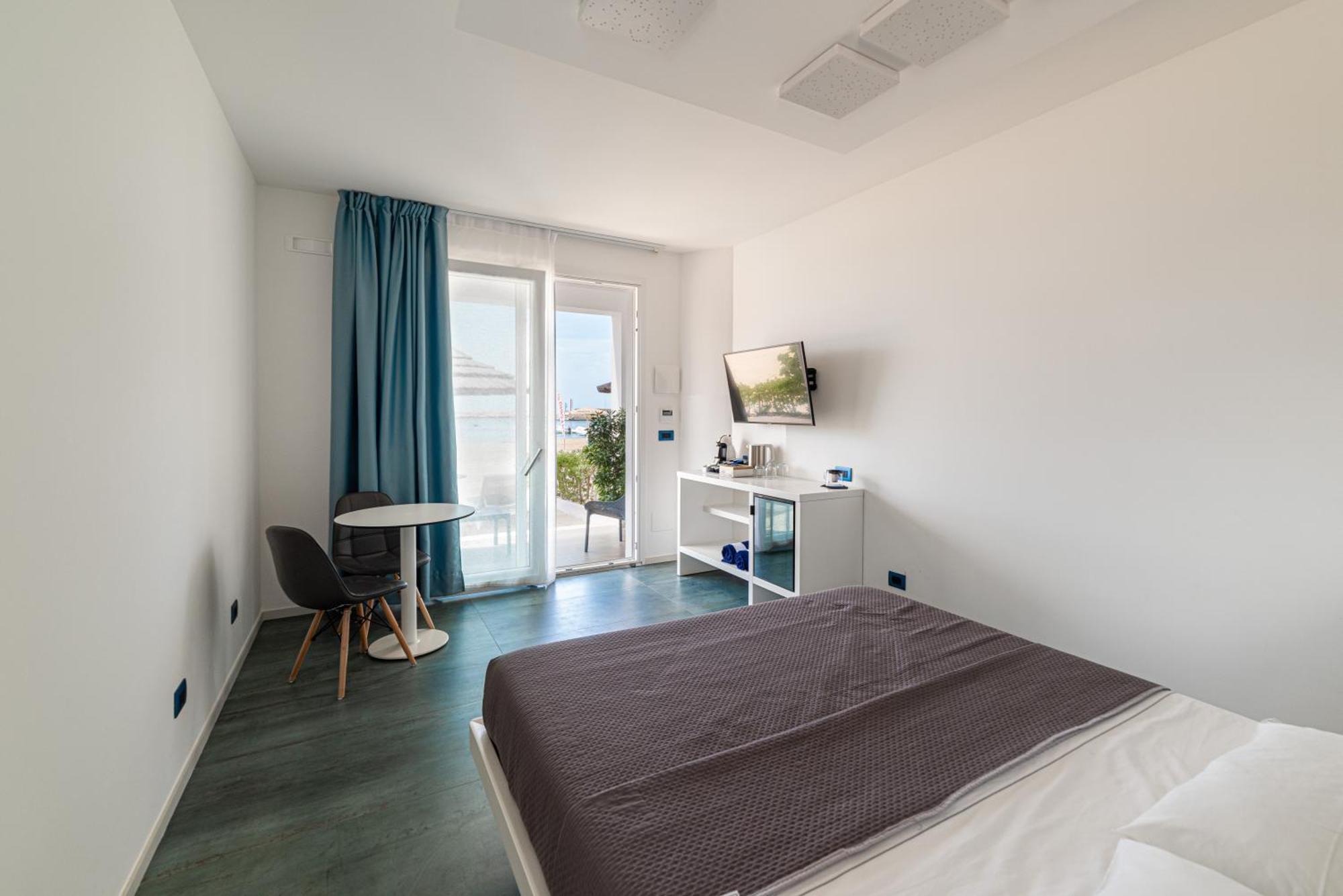 Marina Bay Beach Suites Peschici Dış mekan fotoğraf