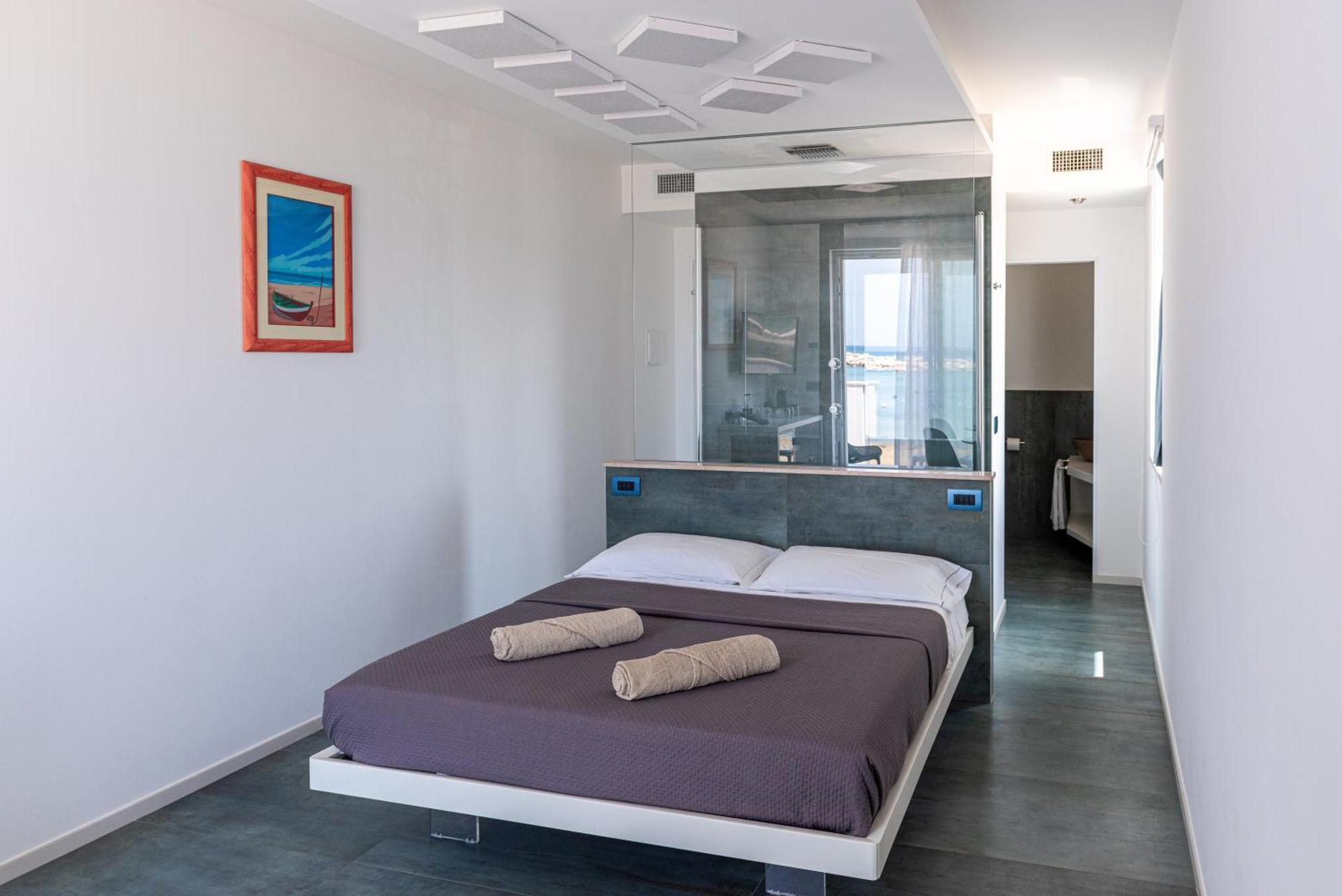 Marina Bay Beach Suites Peschici Dış mekan fotoğraf