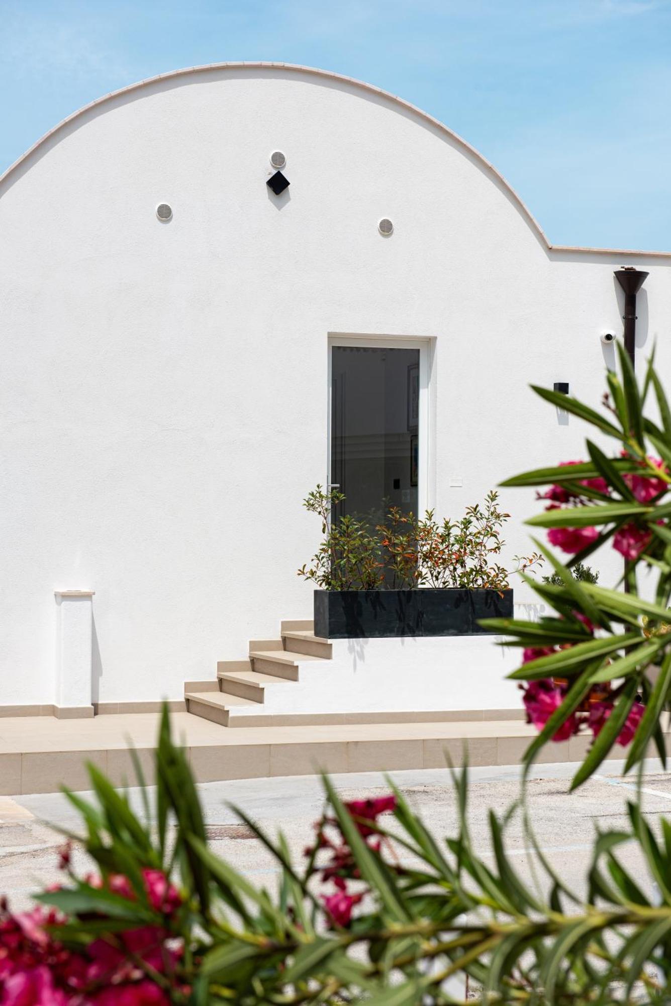 Marina Bay Beach Suites Peschici Dış mekan fotoğraf